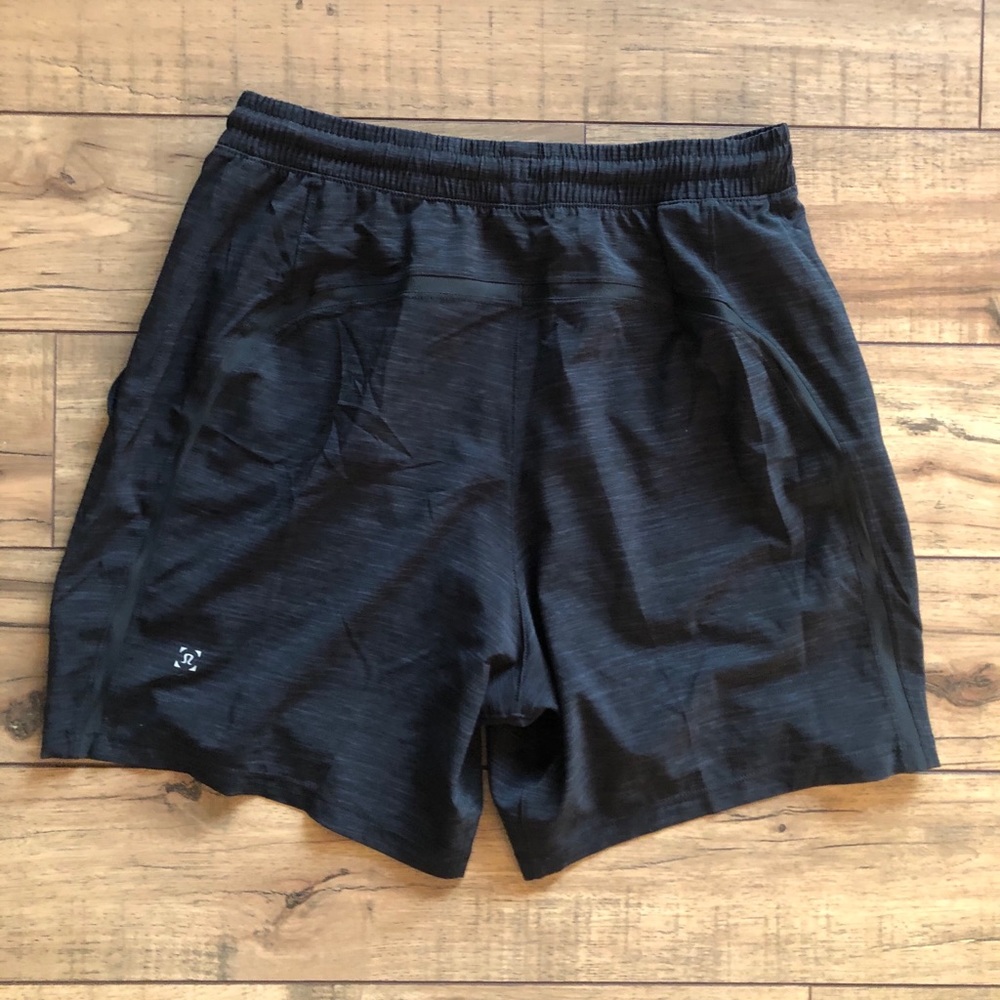 Lululemon Pace Breaker Short 7” Linerless